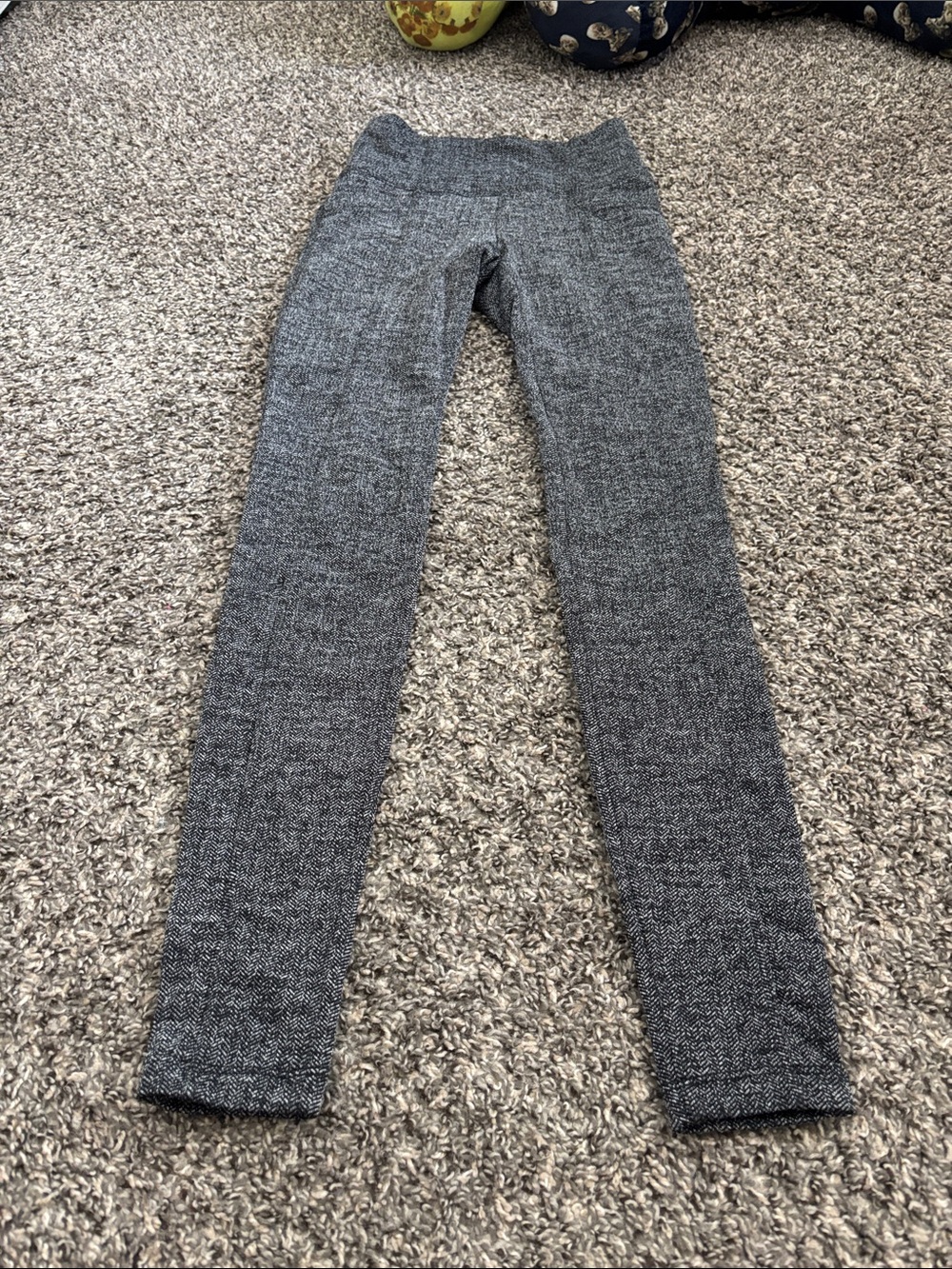 Athleta leggings chevron print XXS front and back pockets athleisure yoga gym